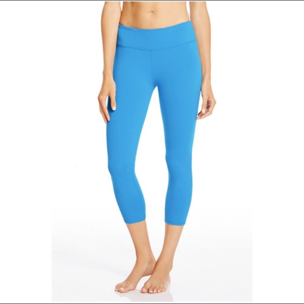 Fabletics Mid Rise Powerhold Blue Capri Leggings